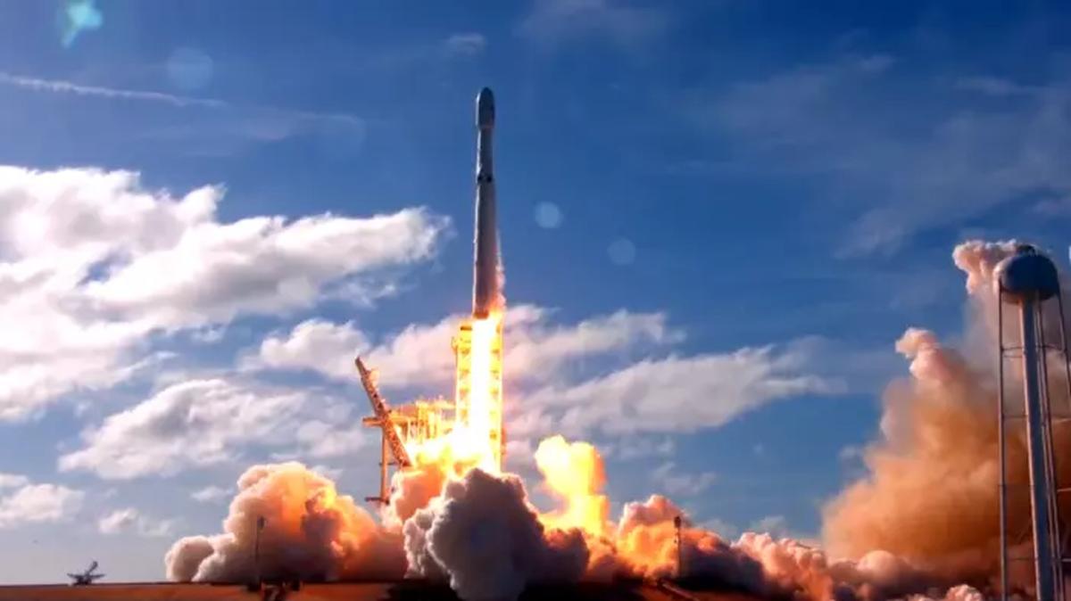 Falcon Heavy Start