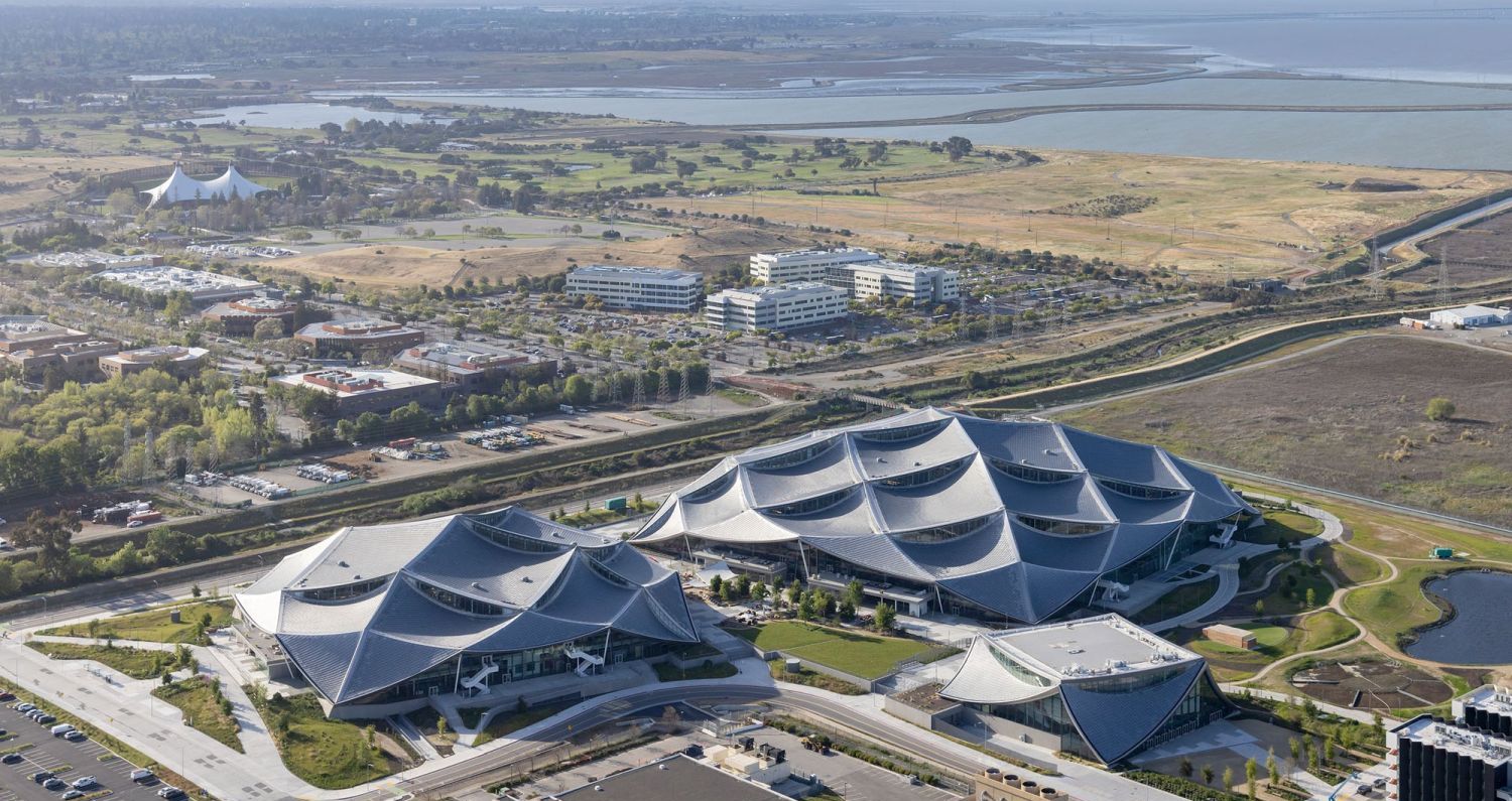 Google Bay View Cover