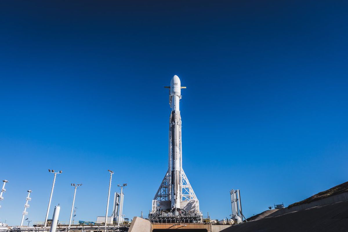 Falcon 9 Livestream: YouTube überträgt den Start der SpaceX-Rakete in der Iridium-5 ...