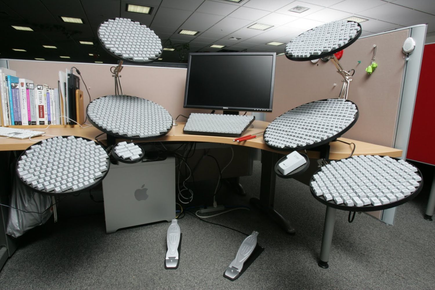 Gboard-Neue-Google-Tastatur-bringt-ergonomisches-Tippen-Hunderte-Tasten-ohne-Verrenkung-Galerie-