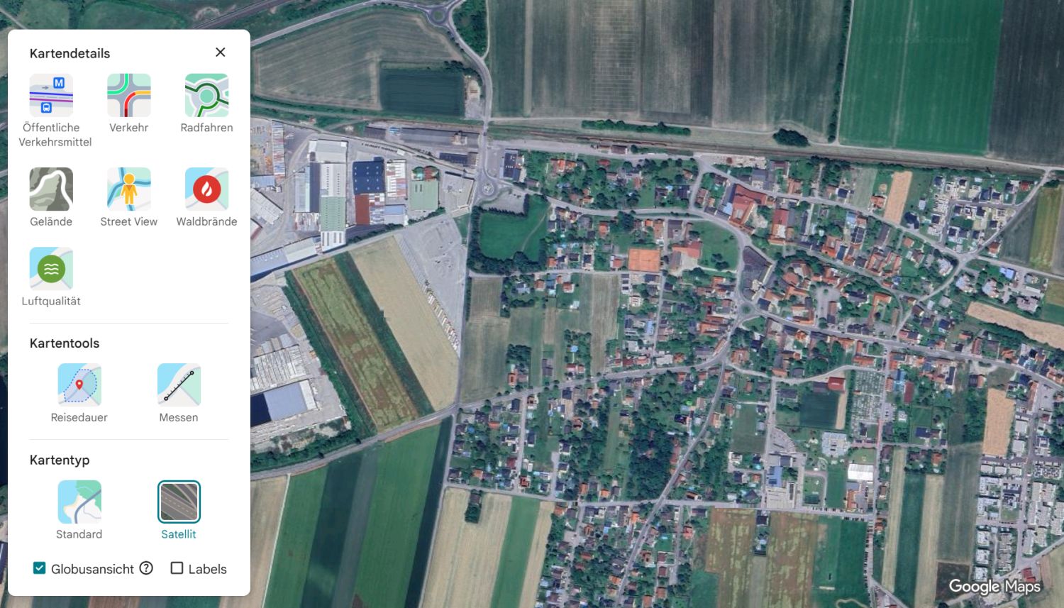 google maps label